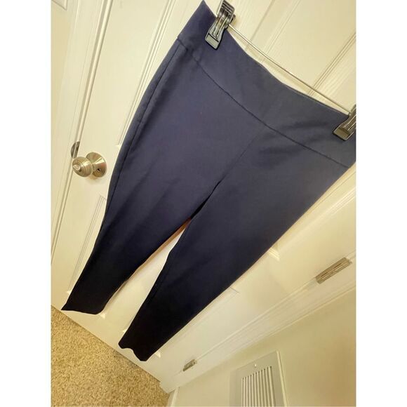 Chico’s fabulously slimming pants navy blue size small - Picture 1 of 6